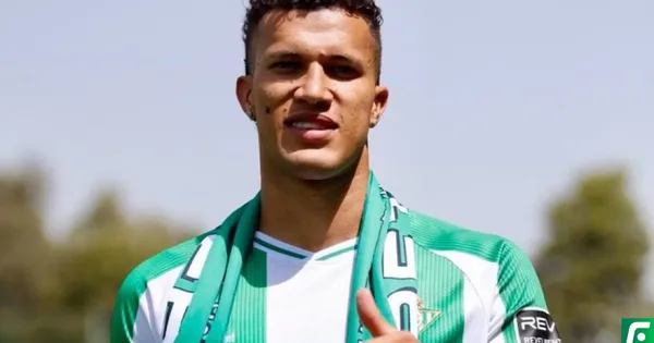 Deossa está en la puerta de salida del Betis