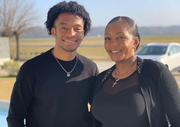 A Cuadrado aún le quedan algunos años para demostrar mucho de su talento en Europa, pero en el corto plazo se acercará la fecha de su retiro en unos 3 ó 4 años probablemente.