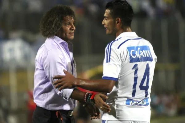 Alberto Gamero agota todas las posibilidades por este jugador, pues prefiere que se quede incluso antes que Macalister Silva