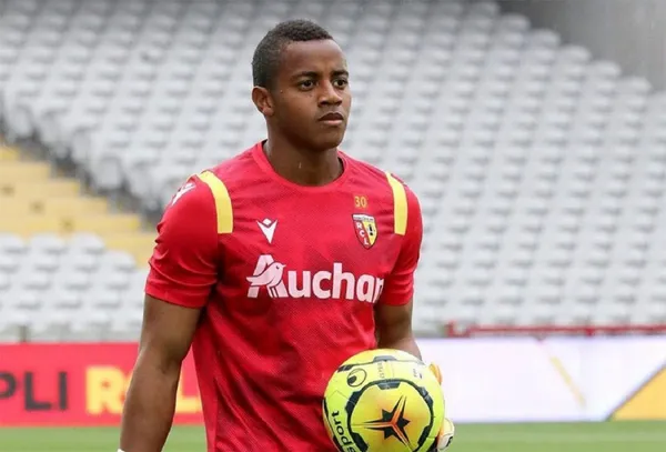 Alberto Gamero deberá arreglárselas con Juan Moreno y Christian Vargas para pelear por la titularidad del arco.