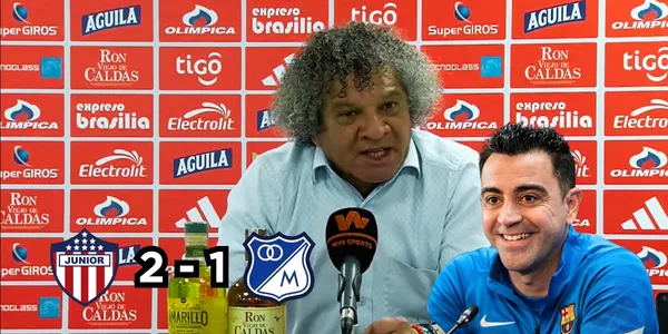 Alberto Gamero hablando en la rueda de prensa en Barranquilla