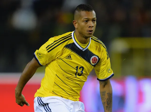 Alberto Gamero y los dirigentes de Millonarios apuestan por la llegada de Fredy Guarín, pero deberán dejar afuera algún futbolista.