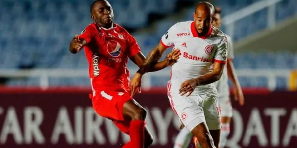 América de Cali consiguió un empate con sabor a poco y deberá jugarse su última carta en Brasil ante Gremio