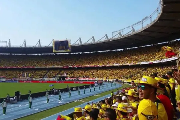 Ante la falta de resultados se ha cuestionado si el Metropolitano deberá seguir siendo la sede de la Selección Colombia. También se generó una polémica por la actitud de los hinchas al finalizar el partido ante Perú.