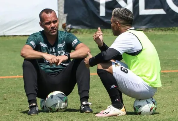 Antes del inicio frente Alianza Petrolera sorprendió a tres la no inclusión de tres jugadores importantes, pero el que más llamo la atención fue Teo, capitán y emblema del verde