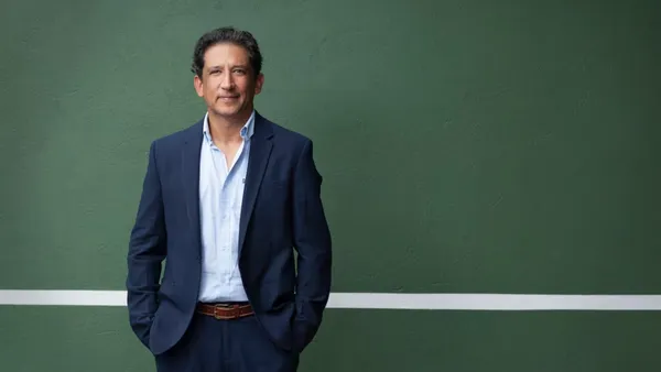 Antonio Casale y su polémica lista de equipos colombianos. Foto: Instagram