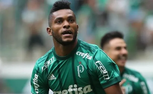 Borja y el Palmeiras no lograron llegar a un acuerdo con el Boca Juniors, los argentinos ofrecieron $3 millones de euros y comprar el 50% de los derechos deportivos de Borja. Pero lo mínimo para firmar era un acuerdo por $4 millones de euros. Palmeiras lo pensó bien y tienen otra estrategia para obtener más ganancias con el retorno de Borja.