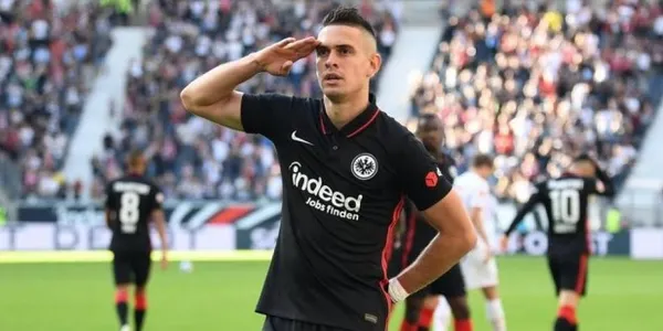 Borre continúa siendo determinante por Copa para el club alemán, guio la victoria de su equipo frente al West Ham.