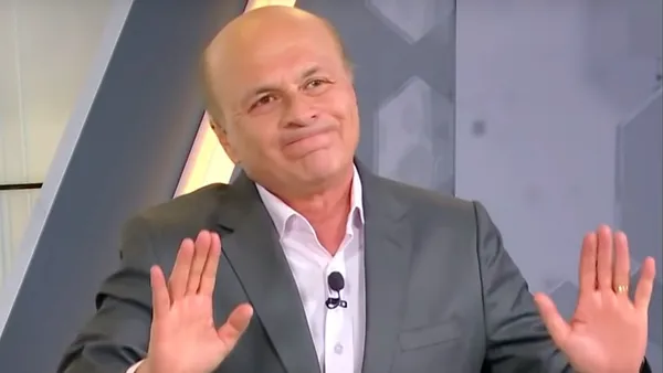 Carlos Antonio Vélez.