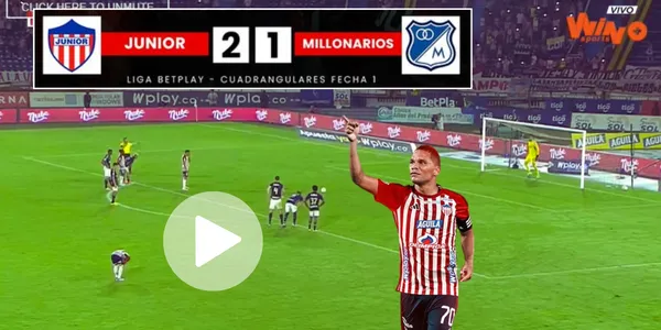 Carlos Bacca en el Junior FC contra Millonarios FC en Barranquilla