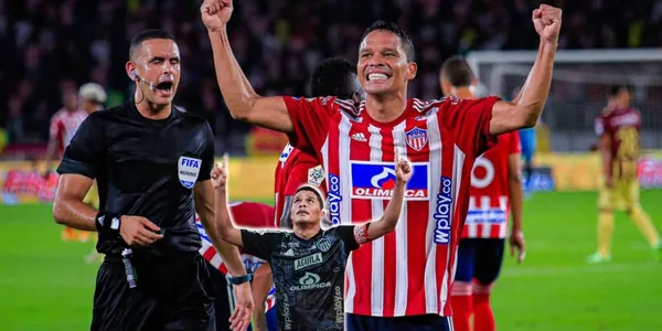 Carlos Bacca se quitó la sequía de goles que tenía en el Junior y tuvo un logro importante en su carrera.