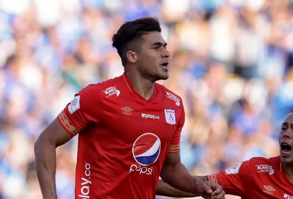 Carlos Sierra está desaparecido del rol titular en América de Cali y finalmente se ha revelado lo que pasó con el jugador