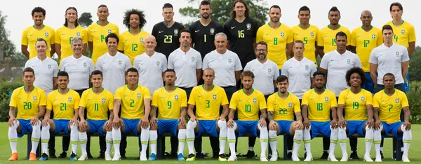 Como es costumbre, Tite dio el once inicial en la conferencia de prensa.