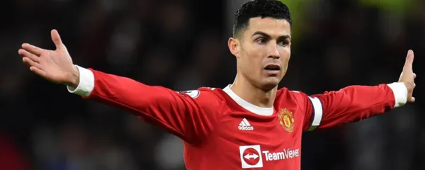 CR7 se concentra en el duelo de los 'Red Devils' contra Atlético de Madrid por Champions League.