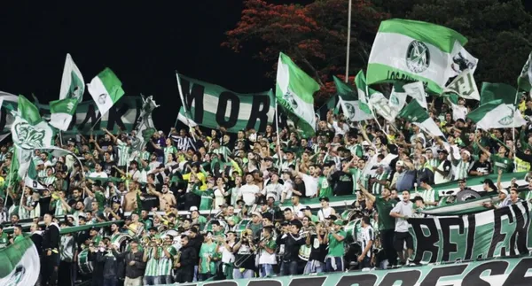 Cuando se habla mucho del presente del barrismo, en el país, y los focos de violencia en los estadios la barra del Nacional tuvo un lindo gesto, con sus rivales.