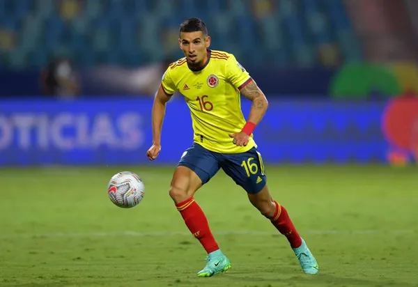 Daniel Muñoz podría hacer maletas en enero para marcharse de Bélgica con destino a Italia.