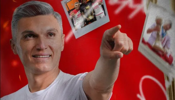 Daniel Torres renovó con Independiente Santa Fe hasta finales del 2026 - X @SantaFe