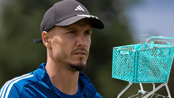 David González y la lisa de jugadores para el mercado de pases Foto: Pexels y MFC