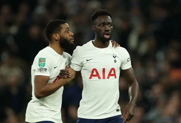 Davinson Sánchez ha sido uno de los jugadores colombianos más cuestionados en su club por parte de los medios ingleses y en la Selección Colombia.