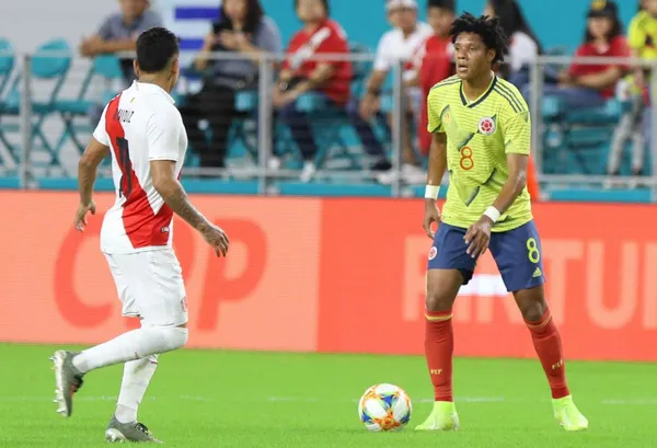 De un 4-3-3 a un 4-4-2 el cambio tactico que tiene Colombia con su nuevo tecnico