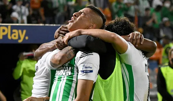 Desde el Estadio Alfonzo López el Bucaramanga recibe, al segundo de la tabla el verde de Antioquia, que busca asaltar el primer lugar, si cae el líder Tolima.