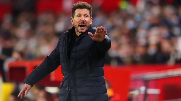 Diego Simeone no se contuvo y le recordó al hoy entrenador del cuadro catalán las críticas que le hizo a los 'Colchoneros' en su época de jugador.