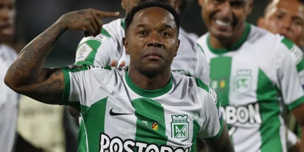 Dorlan Pabón jugando con Atlético Nacional. Foto tomada de Fútbol Red.