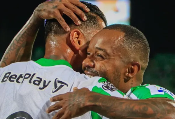 Dorlan Pabón solo jugó 55 minutos contra el Junior FC y al ser sacado del partido no se veía muy a gusto con la idea táctica de Alejandro Restrepo.