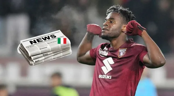Duván Zapata con la camiseta del Torino de Italia.