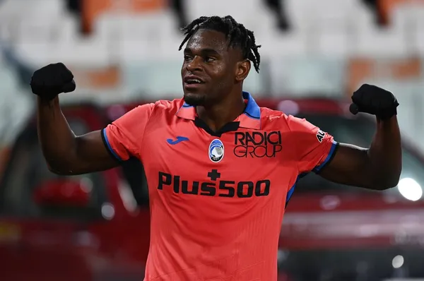 Duván Zapata fue la estrella del Atalanta en la visita contra la Juventus y los medios internacionales no escatimaron en elogiar al colombiano.