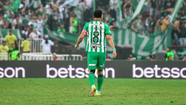 Edwin Cardona fue la gran figura del primer tiempo entre Nacional y Fortaleza. Foto: Instagram