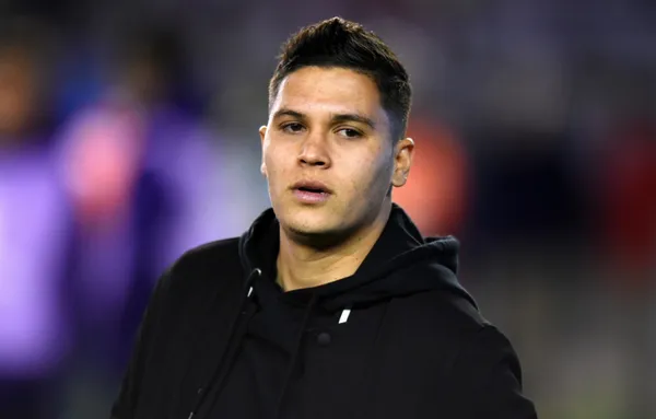 El “10” colombiano a través de sus redes sociales compartió que sigue cerca del tema musical y sus pasos apuntan más hacia las tarimas, que a las canchas. En River Plate ya hay novedades.