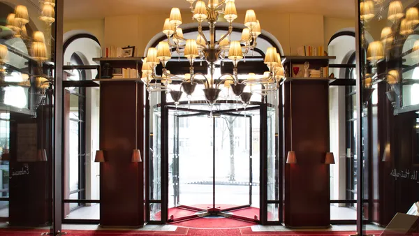 El argentino se hospedará en una de las suites presidenciales con vista 360° de París que tiene el prestigioso hotel