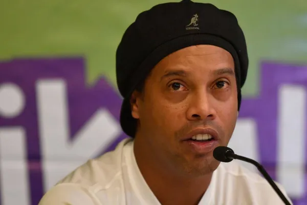 El astro del fútbol elogió al defensor colombiano y ahora entrenador Mario Alberto Yepes, el brasileño también mostró su amor por otros jugadores de la Selección Colombia.