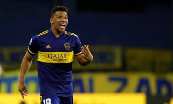 El Boca Juniors con la salida sorpresiva de Miguel Ángel Russo debió buscar a un nuevo entrenador de manera inmediata, es por ello que asumió Sebastián Battaglia como encargado del plantel. Frank Fabra recibió la confianza de Battaglia en el último partido del cuadro "Xeneize" contra Patronato, partido que ganaron un gol por cero. La prensa en Argentina comenta que Fabra desea apartarse de jugadores problemáticos como Edwin Cardona y Sebastián Villa, quienes con sus actuaciones han hecho que el Boca Juniors piense en salir de todos los jugadores colombianos a finales de año.
