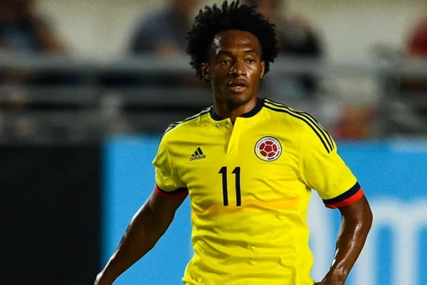 El capitán de la Selección Colombia se molestó con un compañero que dejó hacer un centro con el cual Argentina consiguió la única anotación hasta el momento en el Mario Alberto Kempes