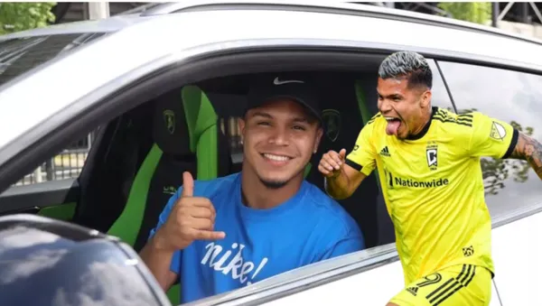 El carro de alta gama que maneja el Cucho Hernández en los Estados Unidos.