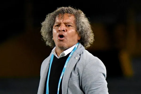 El club embajador empata ante Fluminense y tuvo la oportunidad de irse arriba en el marcado pero Mackalister Silva erró un penal.