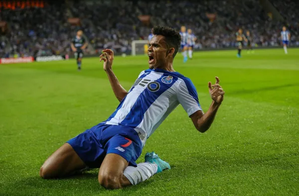 El colombiano anda en un nivel de juego muy alto y en la Primeira Liga de Portugal está demostrando que no tiene techo cuando está en cancha; marca goles, defiende y asiste a sus compañeros del FC Porto.