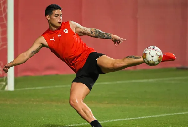 El colombiano dijo cuando será su posible debut con el equipo qatarí y porque se ha demorado tanto.