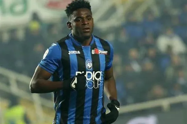 El colombiano es pretendido por un club de Inglaterra que había hecho una oferta pero no sería suficiente para llevarse al atacante.