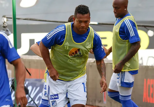 El colombiano Fredy Guarín en sus redes sociales anunció a su nuevo club, pero no es de fútbol en este momento.