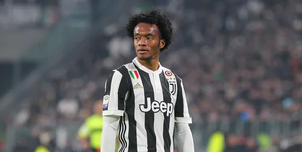 El colombiano fue consultado sobre la posibilidad de que el francés lo diriga en Italia.