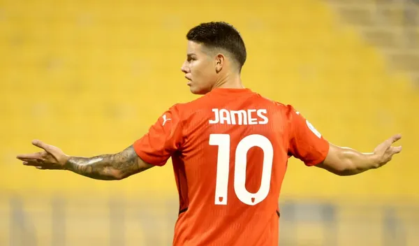 El colombiano no ha vuelto a jugar porque La Liga de las estrellas de Qatar esta suspendida, mientras tanto James anda en otros pasos alejados del Fútbol.