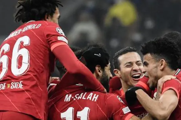 El colombiano ingresó en el segundo tiempo de Liverpool ante Inter de Milán y tuvo una destacada actuación en el partido.