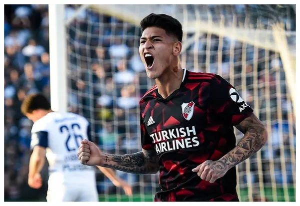 El colombiano Jorge Carrascal podría dejar River Plate para llegar a Italia, esta fue la respuesta del club argentino sobre su fichaje.