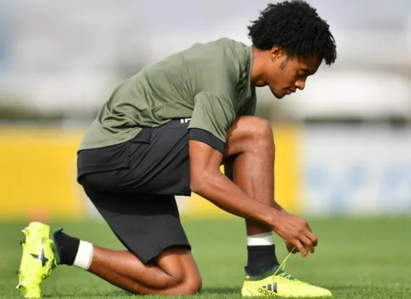 El colombiano Juan Guillermo Cuadrado estaría a punto de renovar con la Juventus y le llegó la noticia de alguien que apunta a quedarse con su puesto.