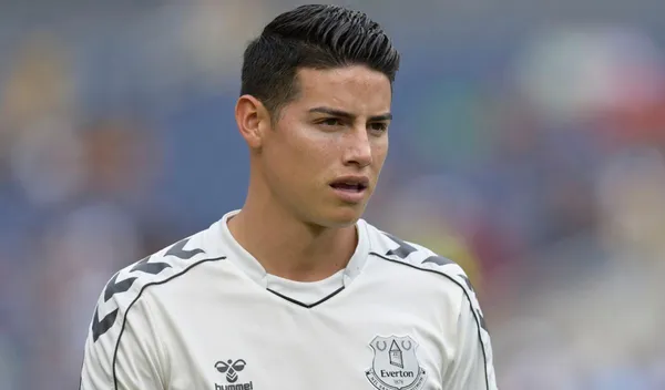 El colombiano no juega un partido oficial con el Everton desde mayo de este año y el club ha tenido que pagarle igualmente así el jugador no trabaje.