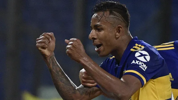 El colombiano mantiene un lío con las directivas de la 'Xeneize' que puede frustrar cualquier pretensión sobre él