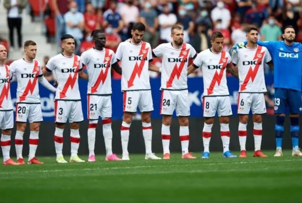 El colombiano no pudo anotar su cuarto gol consecutivo contra el Osasuna en La Liga de España y en las redes sociales le envió un mensaje a los hinchas de su club para que estén tranquilos.